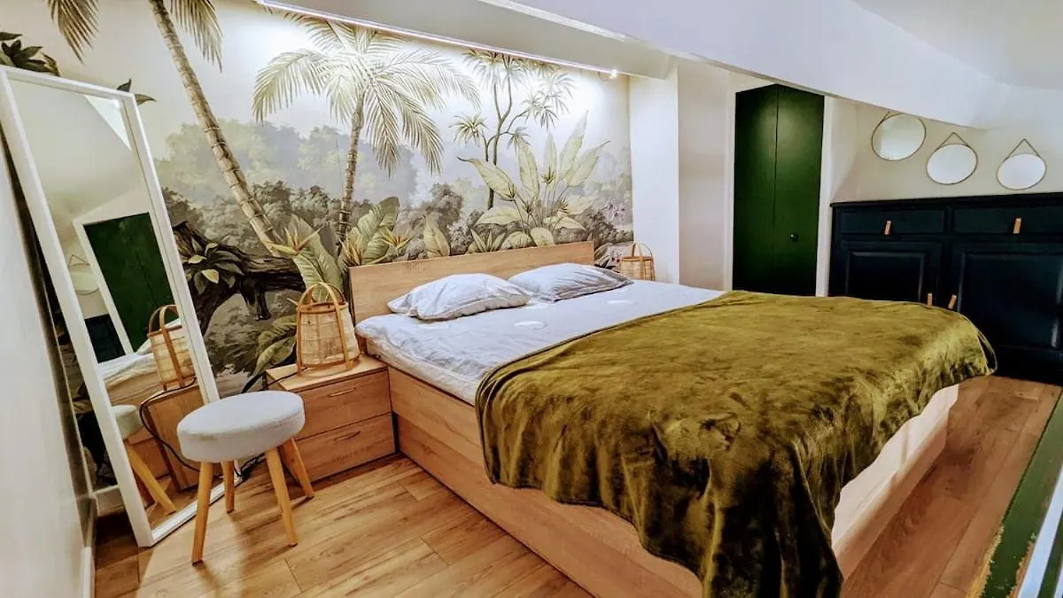 Lovely Apartment With A Rooftop View In Aix Aix-en-Provence Francja